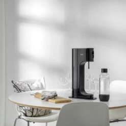 Exclusive Kulsyremaskine Med PET-flaske + 1 Gascylinder, Sort -Køkkenudstyr Butik aga exclusive kulsyremaskine med pet flaske 1 gascylinder 4