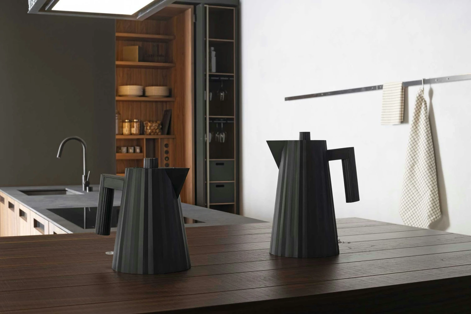 Alessi Plissé Kedel 1 L, Sort 4 Alessi Plissé Kedel 1 L, Sort - Billede 4