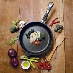 AMT Stegepande, 24 Cm -Køkkenudstyr Butik amt frying pan 20 cm 3 2