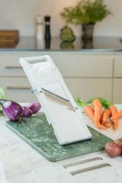 Mandolin 6.4 Cm, White -Køkkenudstyr Butik benriner benriner mandolin white 4