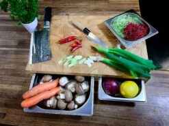 Continenta Skærebræt Med Blikplade -Køkkenudstyr Butik continenta cutting board rubber wood w 3 boxes 52x325x85 3