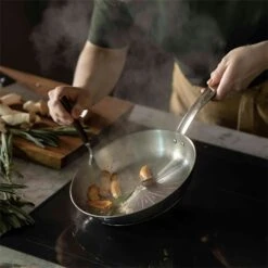 Fiskars All Steel Pure Stegepande, 24 Cm 10 Fiskars All Steel Pure Stegepande, 24 Cm -Køkkenudstyr Butik fiskars all steel pure frying pan 24 cm 10