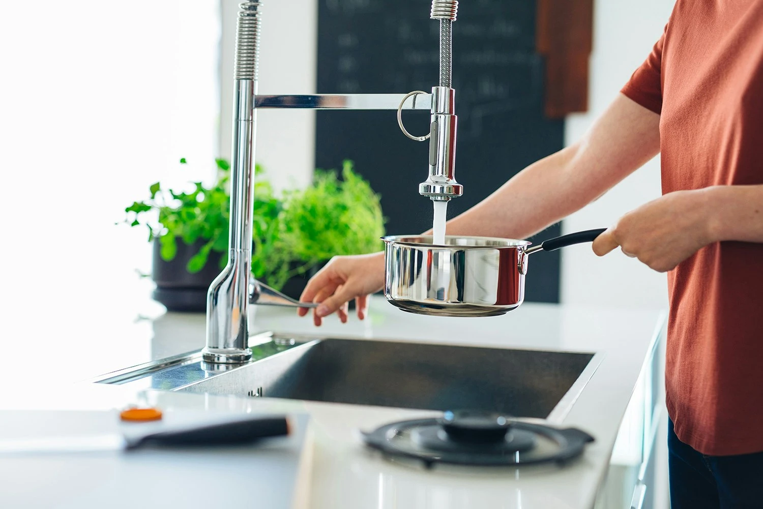 Fiskars Functional Form Kasserolle 1,5L 4 Fiskars Functional Form Kasserolle 1,5L - Billede 4