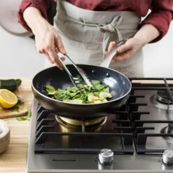 Greenpan Royal Wokpande 28 Cm Sort 5 Greenpan Royal Wokpande 28 Cm Sort -Køkkenudstyr Butik greenpan royal black wok 28 cm 2