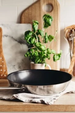 Heirol Cerasafe Pro Stegepande 32 Cm 7 Heirol Cerasafe Pro Stegepande 32 Cm -Køkkenudstyr Butik heirol cerasafe pro stegepande 32 cm 2