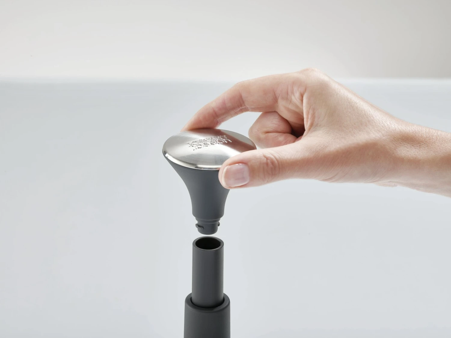 Joseph Joseph Push&Tear Kitchen Roll Holder 5 Joseph Joseph Push&Tear Kitchen Roll Holder - Billede 5