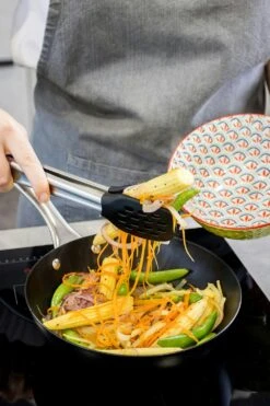 Kitchen Craft Master Class Wokpande 20 Cm -Køkkenudstyr Butik kitchen craft masterclass induction ready non stick wok 20cm 4