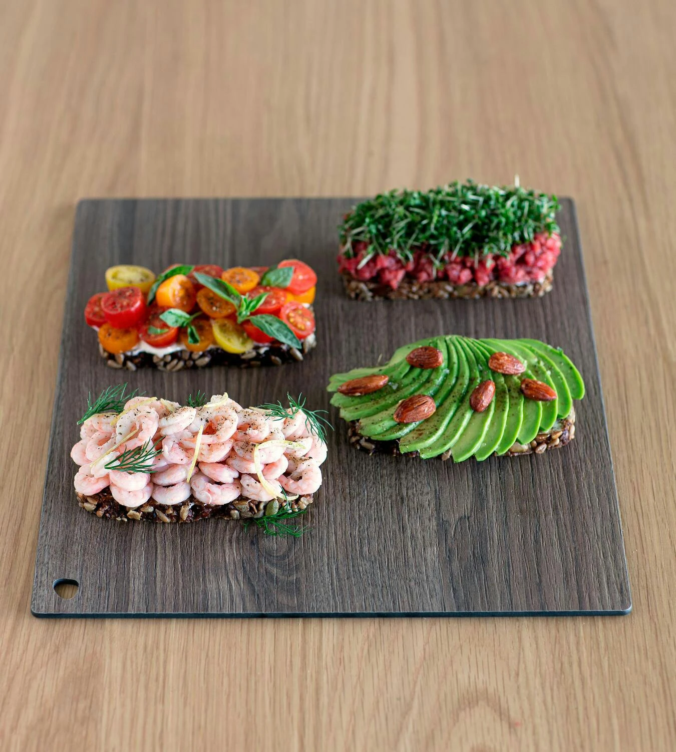 LIND DNA Cut&Serve Square Skærebræt L, Valnød 4 LIND DNA Cut&Serve Square Skærebræt L, Valnød - Billede 4