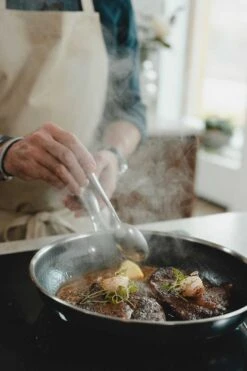 Markus Steelsafe Stegepande, 24 Cm 8 Markus Steelsafe Stegepande, 24 Cm -Køkkenudstyr Butik markus aujalay markus steelsafe stegepande 4