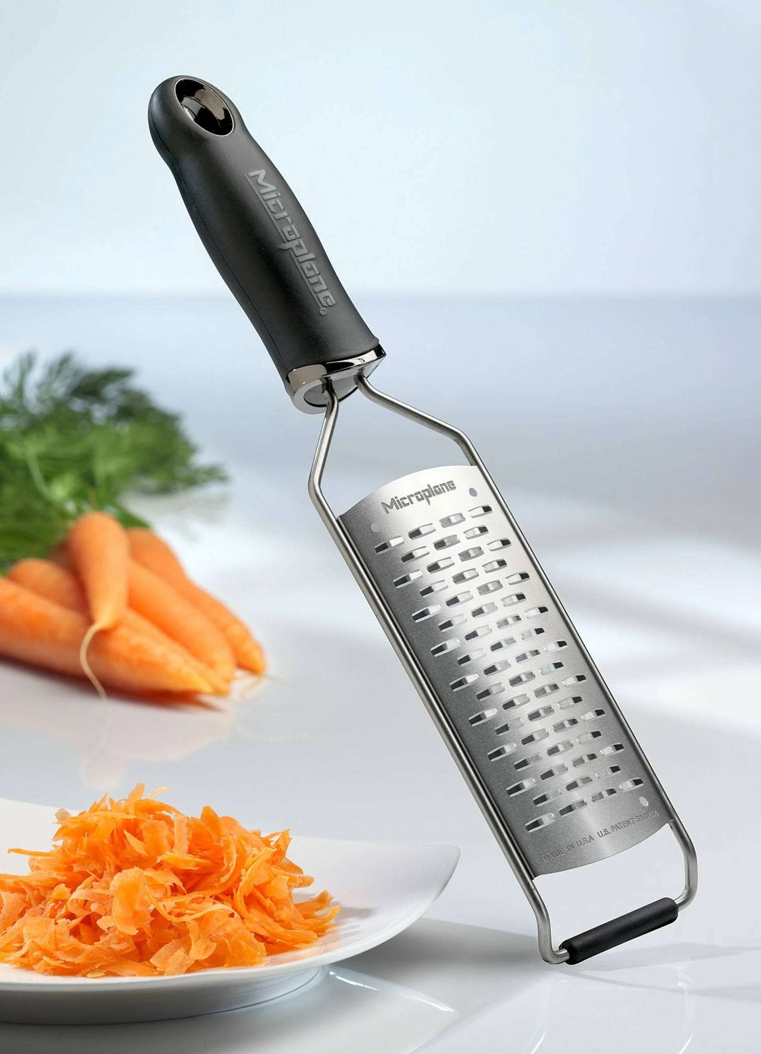 Microplane Gourmet Grater, Medium Ribbon 2 Microplane Gourmet Grater, Medium Ribbon - Billede 2