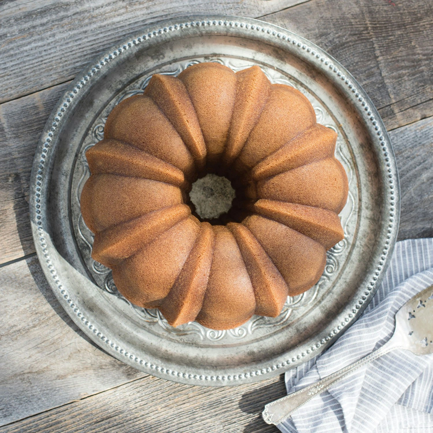 Nordic Ware Anniversary Bageform, 3l 3 Nordic Ware Anniversary Bageform, 3l - Billede 3