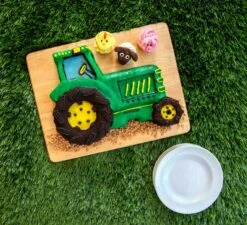 Nordic Ware Tractor Bageform 5 Nordic Ware Tractor Bageform -Køkkenudstyr Butik nordic ware tractor pan 2