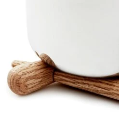 Normann Copenhagen Timber Bordskåner, Eg 8 Normann Copenhagen Timber Bordskåner, Eg -Køkkenudstyr Butik normann copenhagen timber bordskaner eg 3