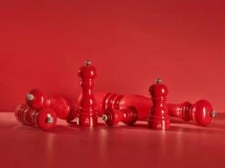 Peugeot Paris U'Select Peberkværn Passion Red, 12 Cm -Køkkenudstyr Butik peugeot paris uselect moulin poivre laque rouge passion 3