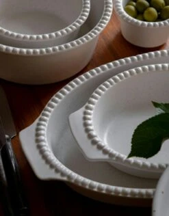 DARIA Ovnfast Fad 35 Cm, Cotton White 11 DARIA Ovnfast Fad 35 Cm, Cotton White -Køkkenudstyr Butik potteryjo daria ovnfast fad 35 cm 9