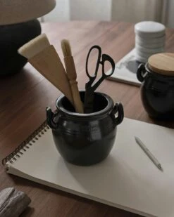 Rörstrand Höganäs Krus 1 L, Gråt -Køkkenudstyr Butik rorstrand hoganas ceramics krus sand 1l 11