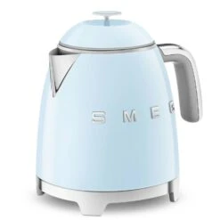 Smeg Mini Elkedel 0,8 L, Pastelblå -Køkkenudstyr Butik smeg mini elkedel 08 l 123