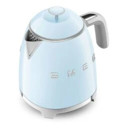 Smeg Mini Elkedel 0,8 L, Pastelblå -Køkkenudstyr Butik smeg mini elkedel 08 l 125