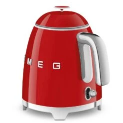 Smeg Mini Elkedel 0,8 L, Rød -Køkkenudstyr Butik smeg mini elkedel 08 l 162