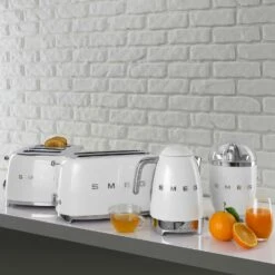 Smeg Retro Toaster 4 Slices, White 11 Smeg Retro Toaster 4 Slices, White -Køkkenudstyr Butik smeg retro toaster 4 slices 82