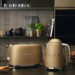Smeg Toaster 2 Slices, Matt Gold 10 Smeg Toaster 2 Slices, Matt Gold -Køkkenudstyr Butik smeg smeg brdrister 2 skiver creme 52