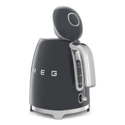 Smeg Kettle 1,7 L, Grey -Køkkenudstyr Butik smeg smeg elkedel 17l creme 31