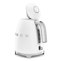 Smeg Kettle 1,7 L, Matte White -Køkkenudstyr Butik smeg smeg elkedel 17l creme 41