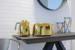 Smeg Elkedel 1,7 L, Gold 11 Smeg Elkedel 1,7 L, Gold -Køkkenudstyr Butik smeg smeg elkedel 17l creme 47