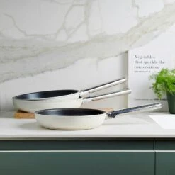 Smeg Stegepande Creme, 28 Cm 11 Smeg Stegepande Creme, 28 Cm -Køkkenudstyr Butik smeg stegepande creme 17