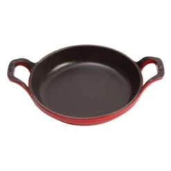 Staub Medium Round Dish In Cast Iron, Cherry