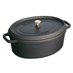 Staub Oval Gryde I Støbejern 5,5 L, Sort