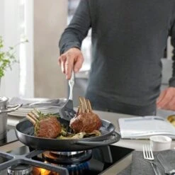 Staub Pure Small Grill, Black -Køkkenudstyr Butik staub pure small grill black 2