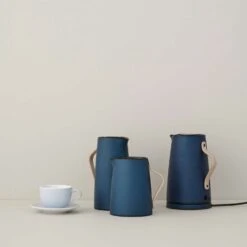 Stelton Emma Elkedel 1,2 L, Dark Blue 5 Stelton Emma Elkedel 1,2 L, Dark Blue -Køkkenudstyr Butik stelton emma elkedel 12l bla 15