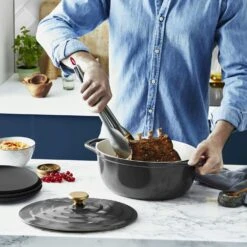 Tefal Air Oval Gryde Grå, 5,7 L/30 Cm 9 Tefal Air Oval Gryde Grå, 5,7 L/30 Cm -Køkkenudstyr Butik tefal air oval gryde gra 4