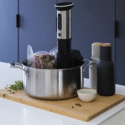 Wilfa Sous Vide Sæt -Køkkenudstyr Butik wilfa sous vide svb1 1200s kit vacuum sealer vacuum rolls 2