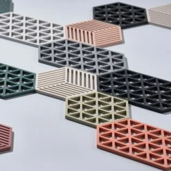 Zone Denmark Triangles Bordskåner L, Varm Grå -Køkkenudstyr Butik zone denmark triangles bordskaner l sort 1 3