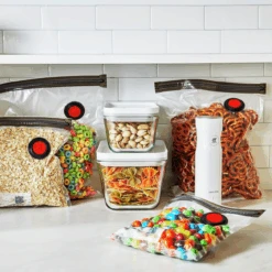 Zwilling Fresh & Save Startkit Med Vakuumpumpe / Tasker / Beholdere I Glas, 7 Dele -Køkkenudstyr Butik zwilling fresh save startkit med vakuumpumpe tasker beholdere i glas 7 dele 2